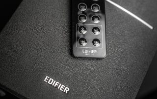 Edifier R1280DB 2.0 hangszóró szett - Barna